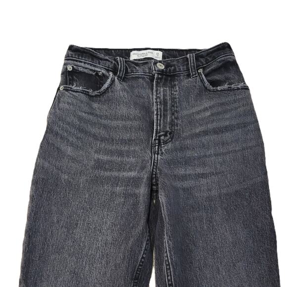 Abercrombie & Fitch Women's Black Straight Leg Jeans - Picture 4 of 14